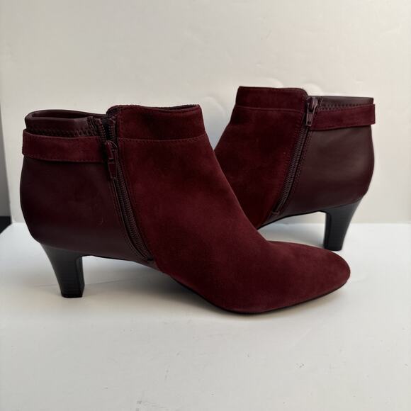 Alfani Women’s 10.5 Faux Suede Step Flex Size Ankle Zip Burgundy Boot Heels NWOB - Picture 5 of 10